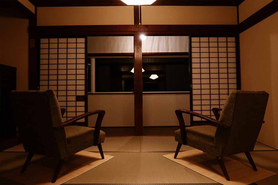 大正棟 二間『六拾八番』